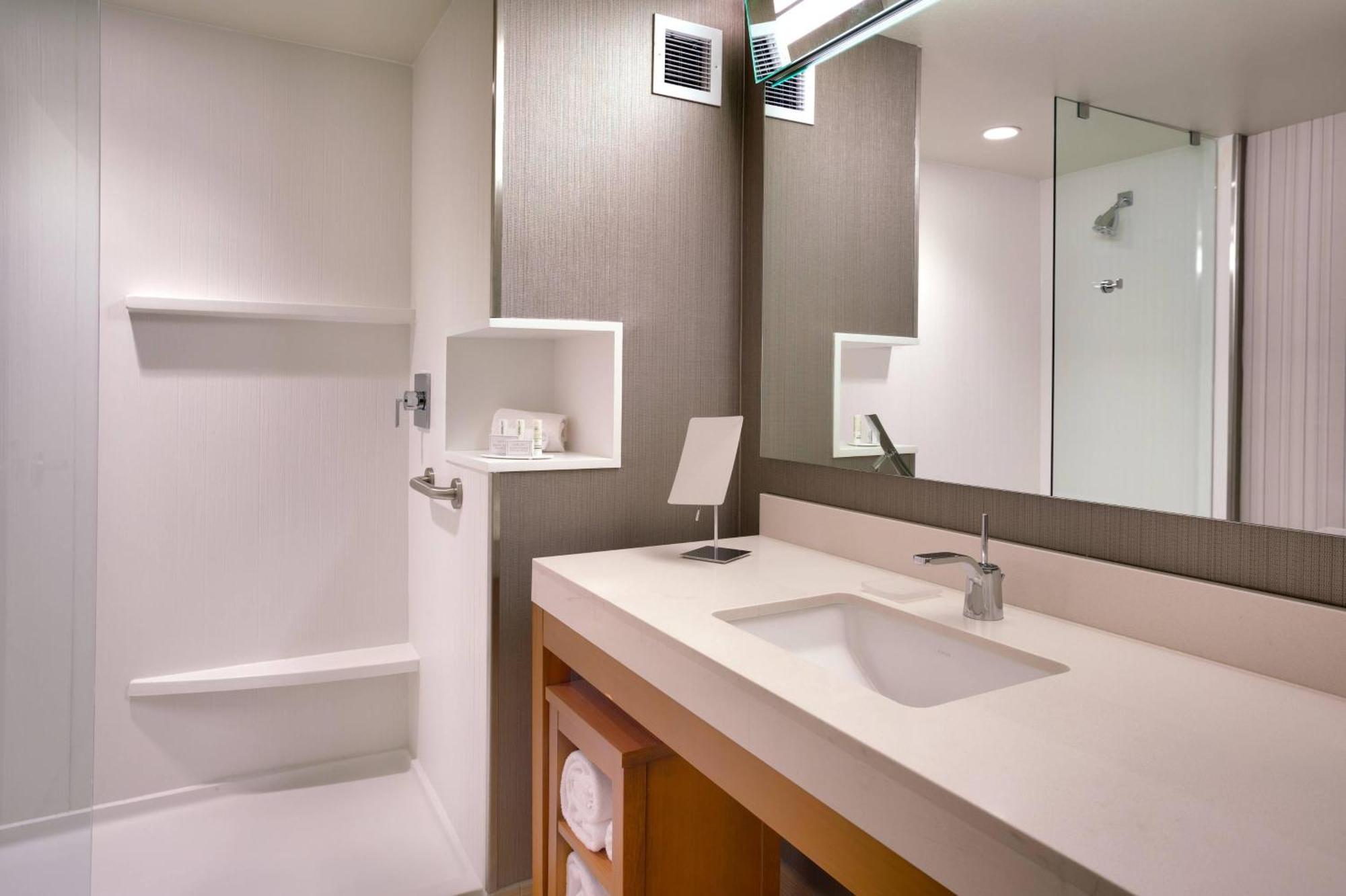 Courtyard By Marriott Salt Lake City Downtown Εξωτερικό φωτογραφία