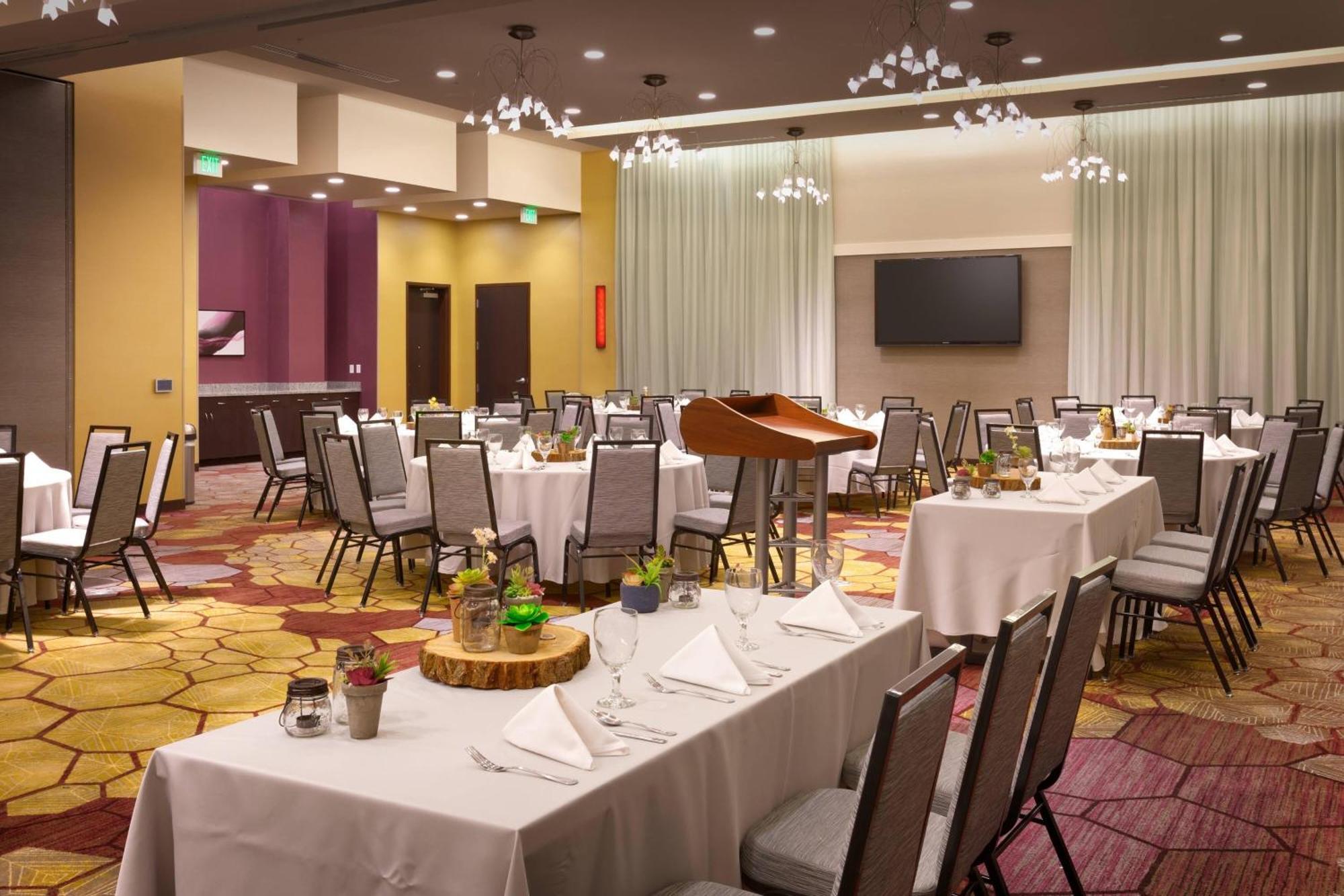 Courtyard By Marriott Salt Lake City Downtown Εξωτερικό φωτογραφία