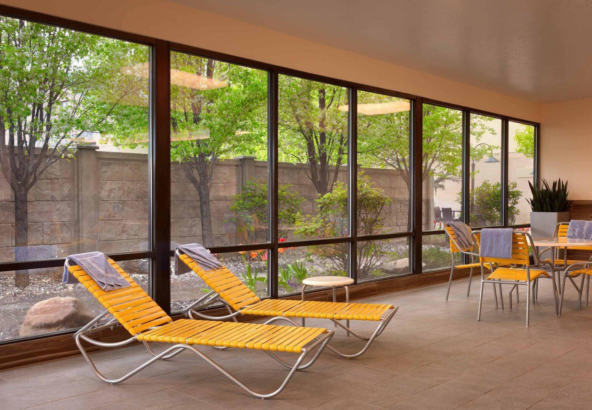 Courtyard By Marriott Salt Lake City Downtown Εξωτερικό φωτογραφία